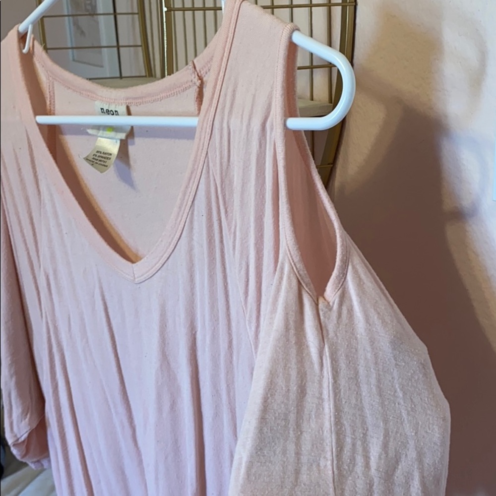 Open Shoulder Top - Picture 2 of 2